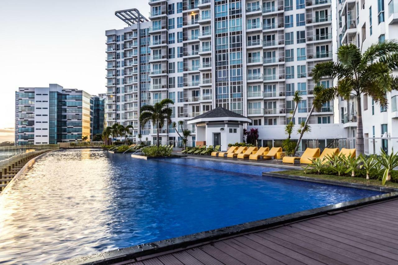 C Suites At Mactan Newtown Lapu-Lapu City Exterior foto
